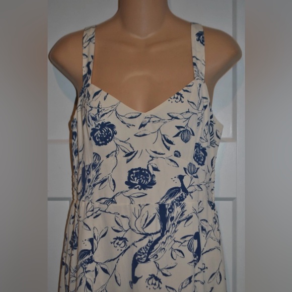 ABERCROMBIE & FITCH Drama Ruffle Tiered Maxi Dress size M NWT $150 - Picture 9 of 10